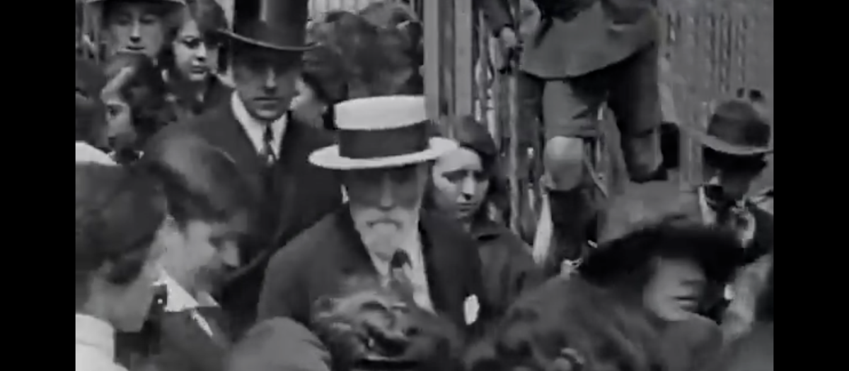 Captura de pantalla de las imágenes inéditas de Gaudí en movimiento