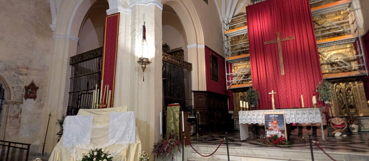 El retablo de la parroquia de Fuente Obejuna (Córdoba), en restauración