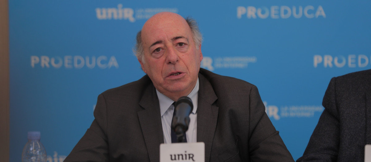 El presidente de Crue Universidades Españolas, Juan Romo (Foto de archivo)