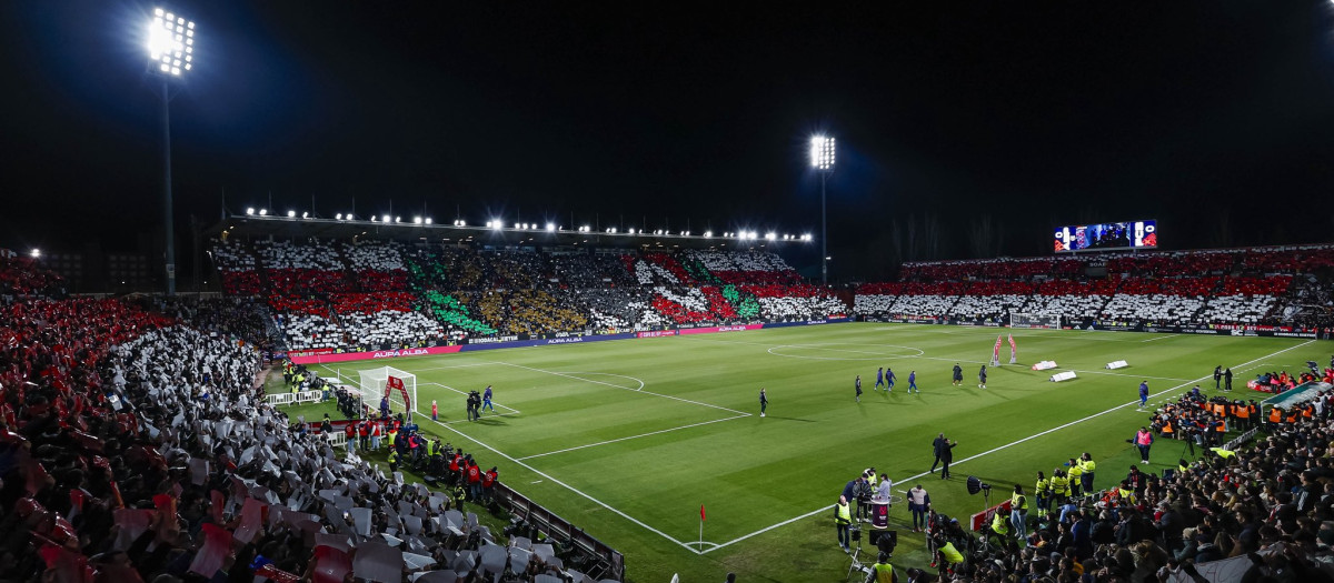 Mosaico del Albacete Balompié en el Carlos Belmonte para el partido de Copa del Rey ante el FC Barcelona