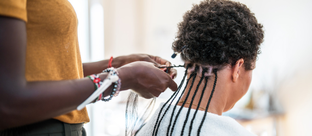 Las extensiones de cabello contienen químicos peligrosos