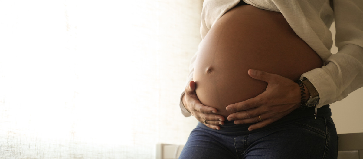 Una mujer embarazada, a 28 de octubre de 2025 (Foto de archivo)