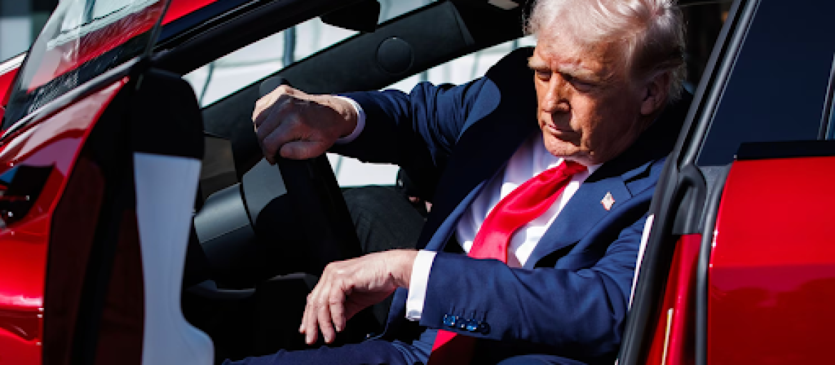 Trump poco después de su llegada a la Casa Blanca