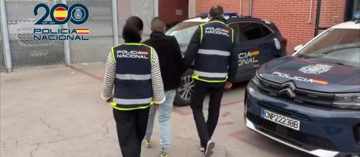 El arrestado contactó con integrantes de la estructura de la MS-13, desarticulada en el mes de marzo de 2025, para solicitar el asesinato de una persona