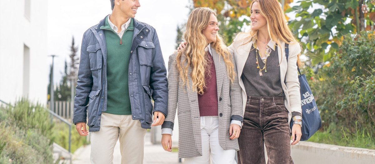 Alumnos de la CEU Fernando III de Sevilla

REMITIDA / HANDOUT por CEU FERNANDO III
Fotografía remitida a medios de comunicación exclusivamente para ilustrar la noticia a la que hace referencia la imagen, y citando la procedencia de la imagen en la firma
17/2/2026