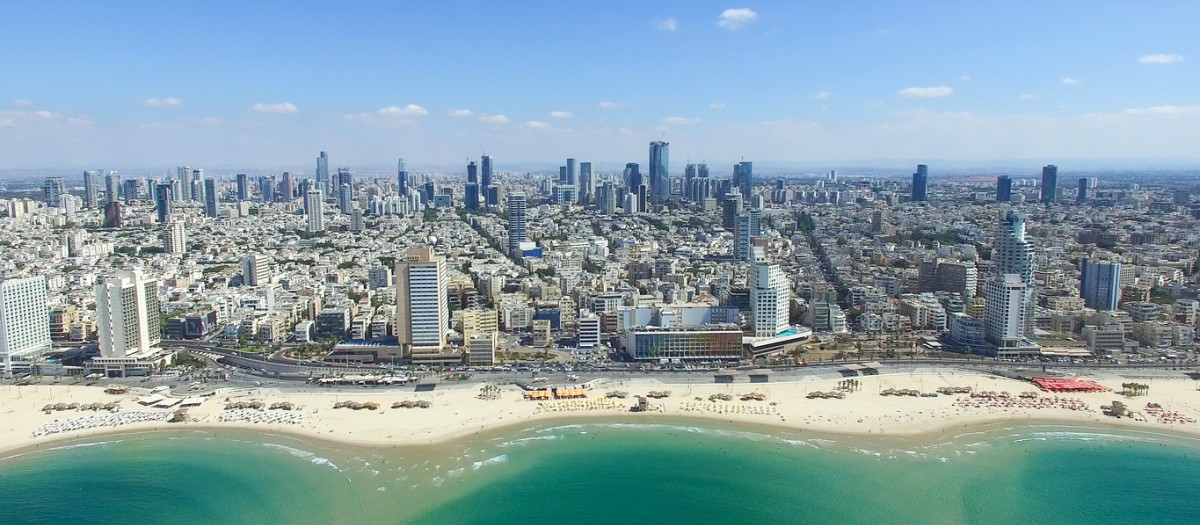 Horizonte y 'skyline' de Tel Aviv (Israel)
