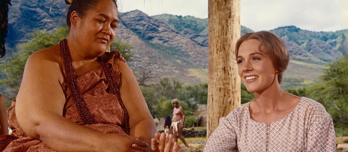 Julie Andrews en la película Hawaii
