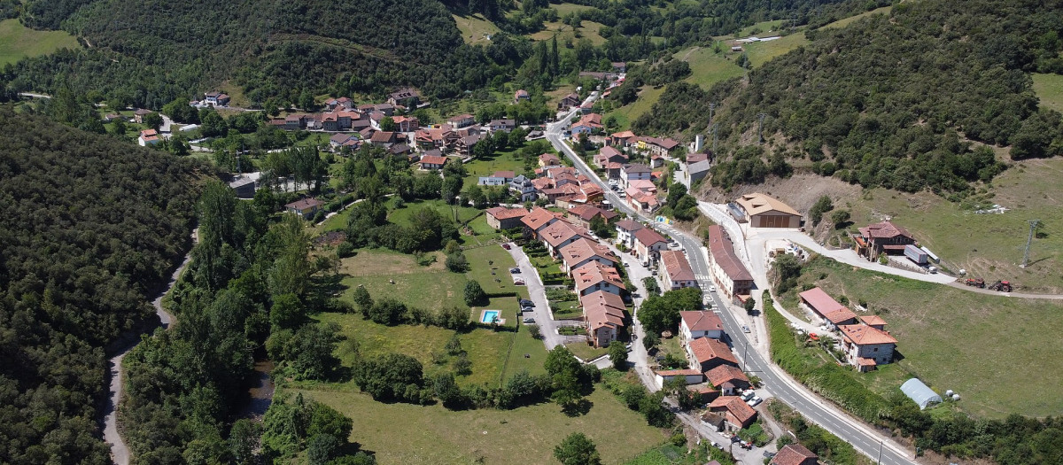 Vista aérea de Vega de Liébana, en Cantabria