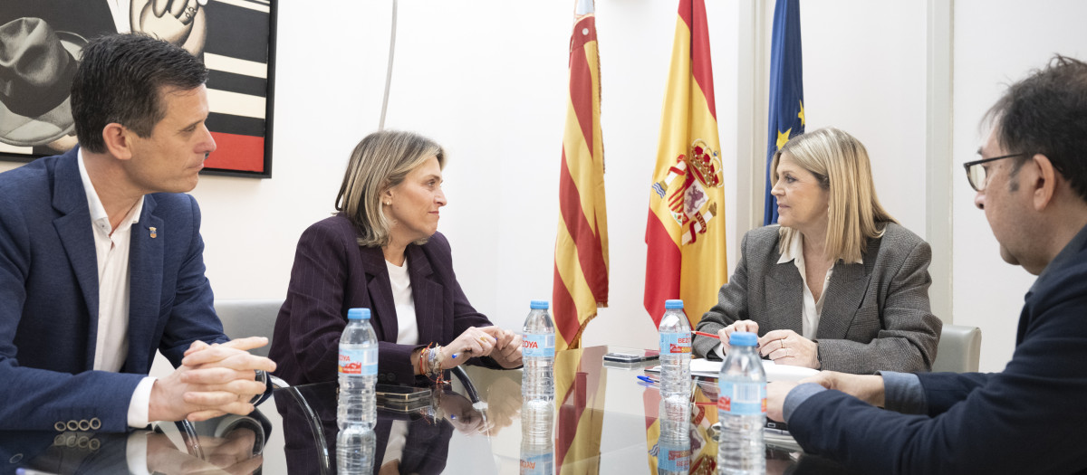 Reunión de Marta Barrachina con la consellera de Cultura