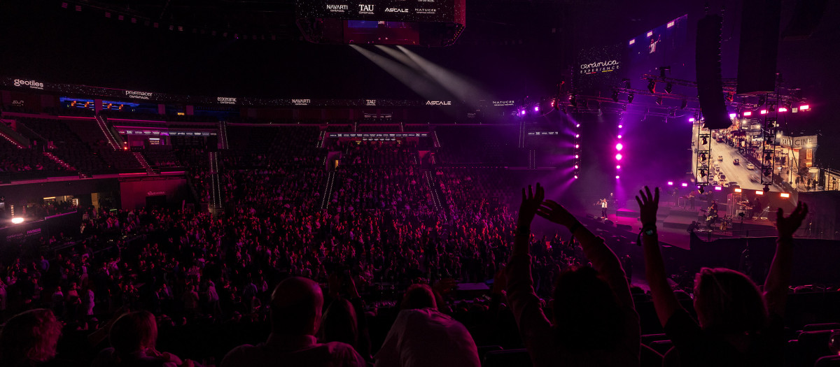 Ceramica Night Experience en el Roig Arena