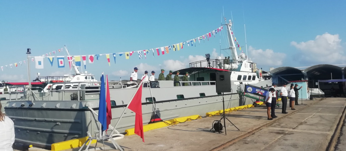 Buque Guardacosta 020 de la Guardia costera de Cuba