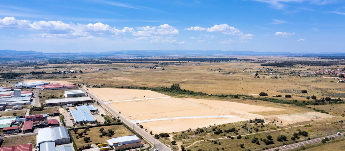 (Foto de ARCHIVO)
Suelo industrial Torrehierro - Talavera

REMITIDA / HANDOUT por MINISTERIO DE VIVIENDA
Fotografía remitida a medios de comunicación exclusivamente para ilustrar la noticia a la que hace referencia la imagen, y citando la procedencia de la imagen en la firma
26/12/2024