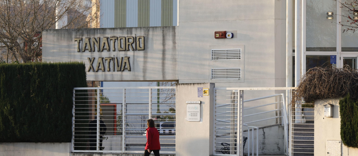 Imagen del tanatorio de la localidad valenciana de Játiva en la que reposan los restos mortales de Tejero