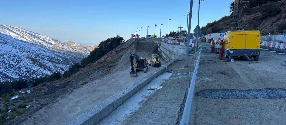 Trabajos de Fomento de la Junta en la carretera A-395 R1

REMITIDA / HANDOUT por JUNTA
Fotografía remitida a medios de comunicación exclusivamente para ilustrar la noticia a la que hace referencia la imagen, y citando la procedencia de la imagen en la firma
26/2/2026