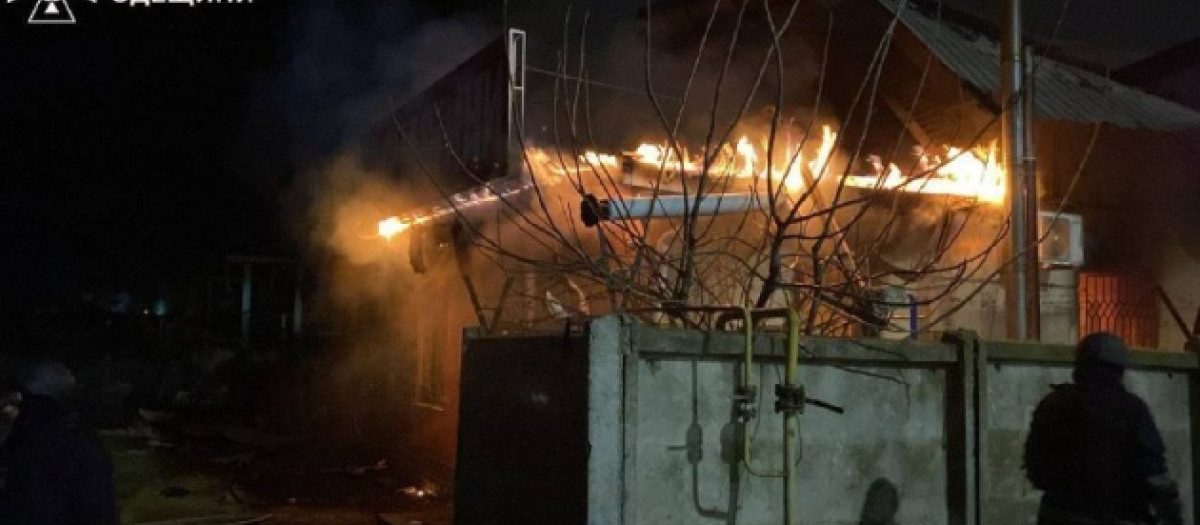 Daños tras un ataque nocturno ruso contra Ucrania (Archivo)