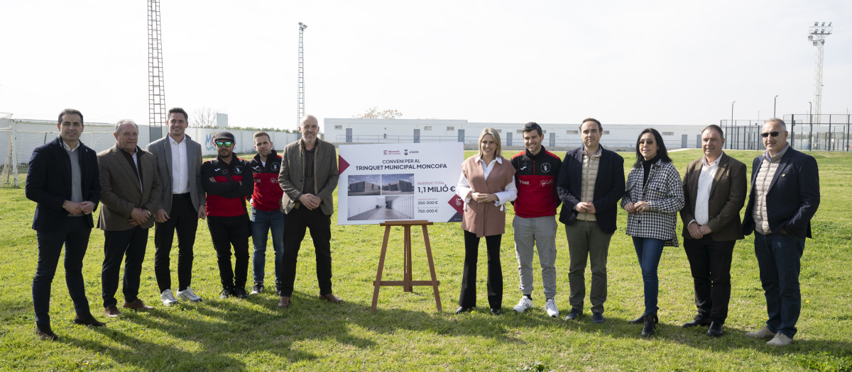 Imagen de la presidenta de la Diputación de Castellón, Marta Barrachina, en su visita a Moncofar