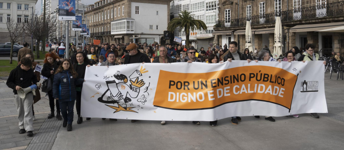 Manifestación por a educación en La Coruña
