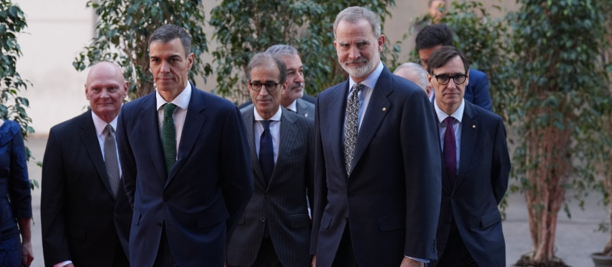 El Rey a su llegada al MWC 2026.

DAVID ZORRAKINO-EUROPA PRESS
02/3/2026