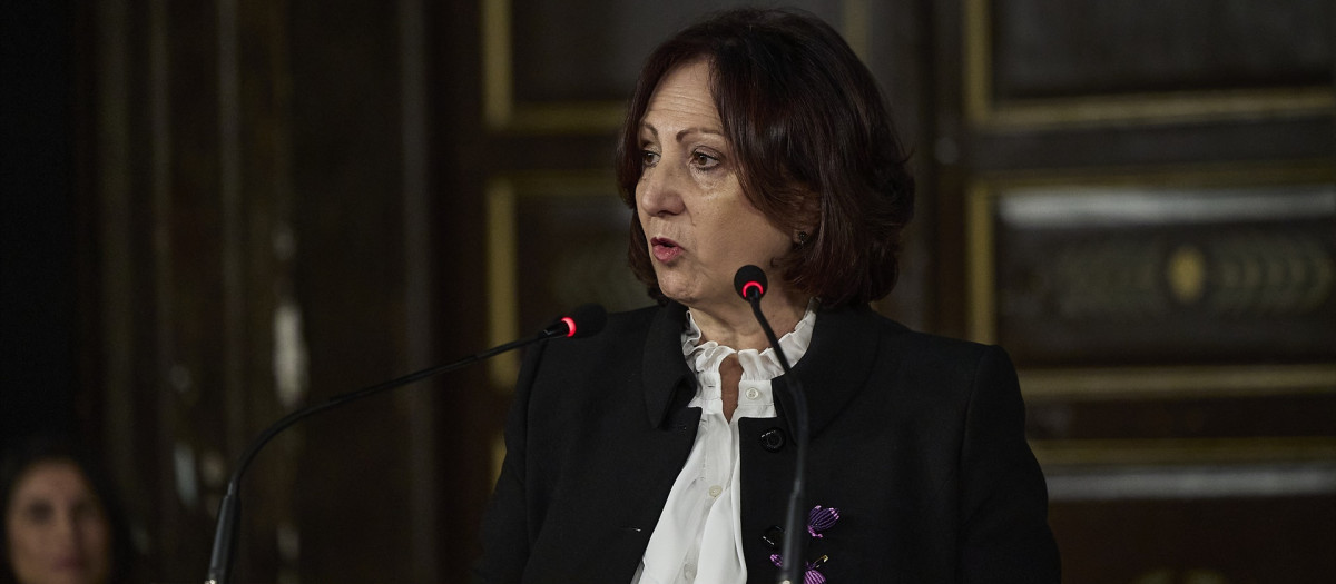 (La Fiscal General del Estado, Teresa Peramato