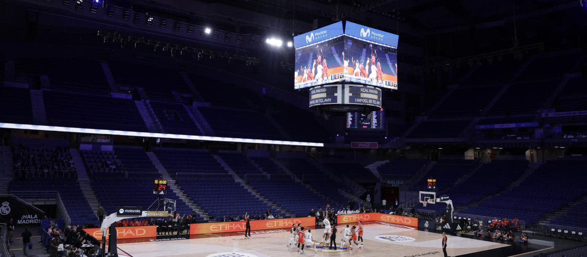 Real Madrid y Hapoel Tel Aviv juegan el partido de la jornada 34 de la EuroLiga este martes en el Movistar Arena a puerta cerrada