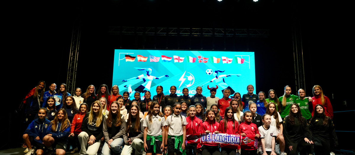 Imagen de las capitanas