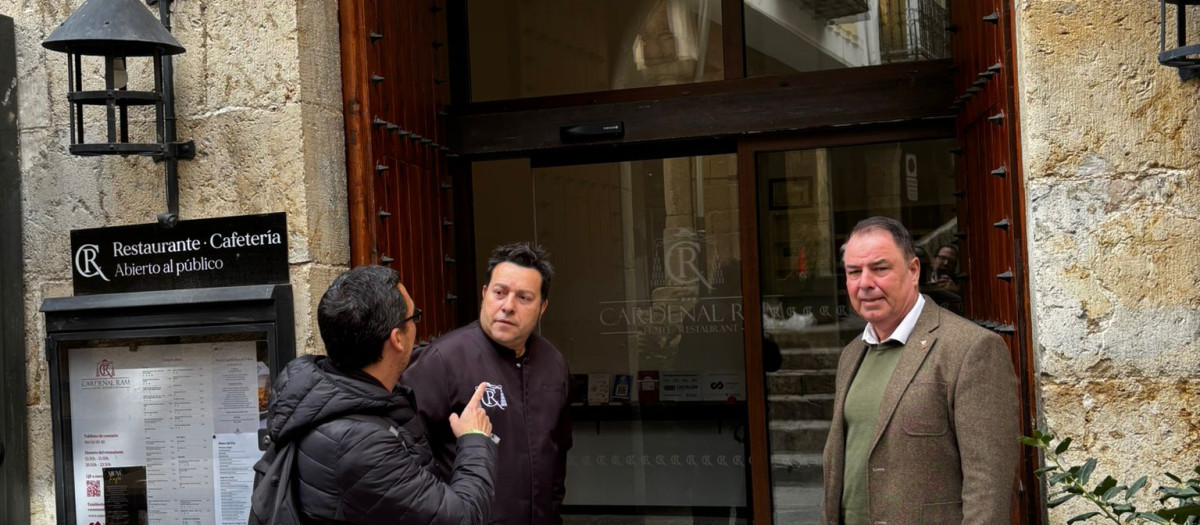 Imagen de la visita a las obras del palacio Cardenal Ram en Morella