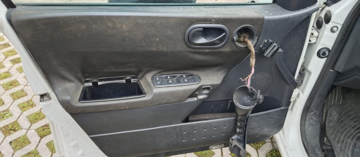 Estado de los vehículos de la Guardia Civil