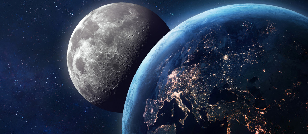 Tierra y Luna en el espacio