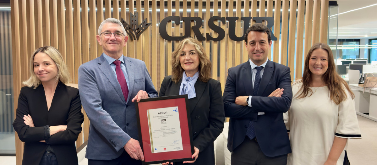 Entrega de la certificación Compliance Penal a Caja Rural del Sur