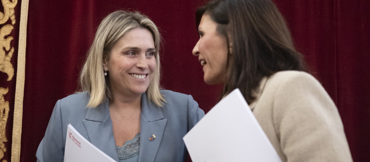 La presidenta de la Diputación de Castellón, Marta Barrachina, y la vceipresidenta Mª Ángeles Pallarés