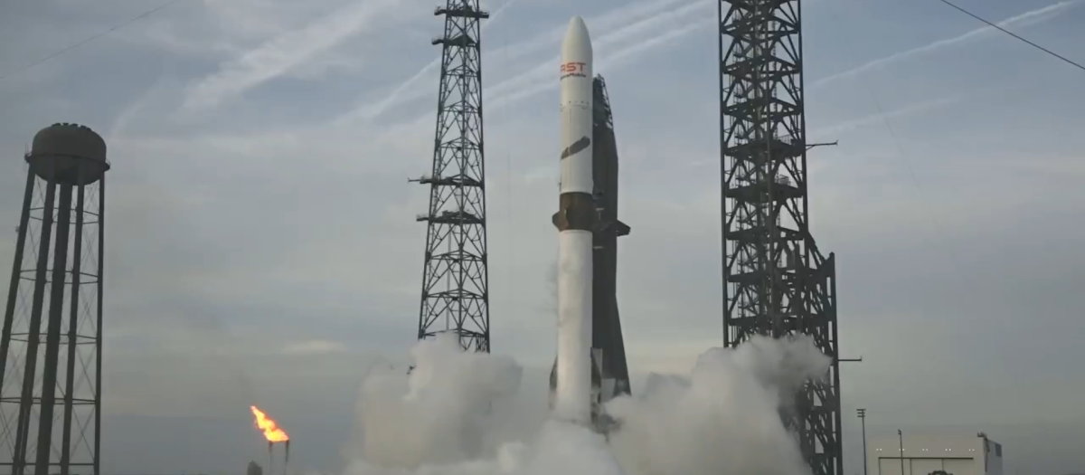 Blue Origin reutiliza por primera vez con éxito el cohete New Glenn en su tercera misión