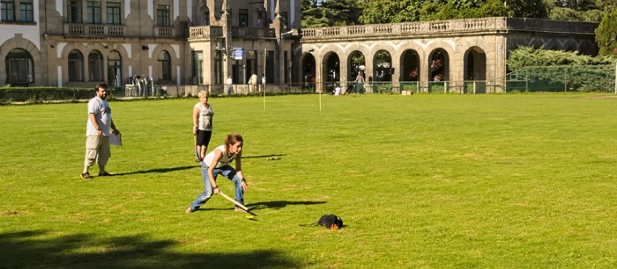 De la billarda a los bolos celtas: así resisten los juegos tradicionales gallegos al paso del tiempo