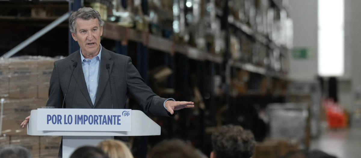 El presidente del PP, Alberto Núñez Feijóo, este martes en Getafe