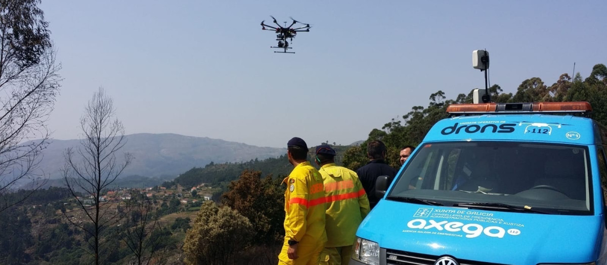 Drones y helicópteros, en Os Peares