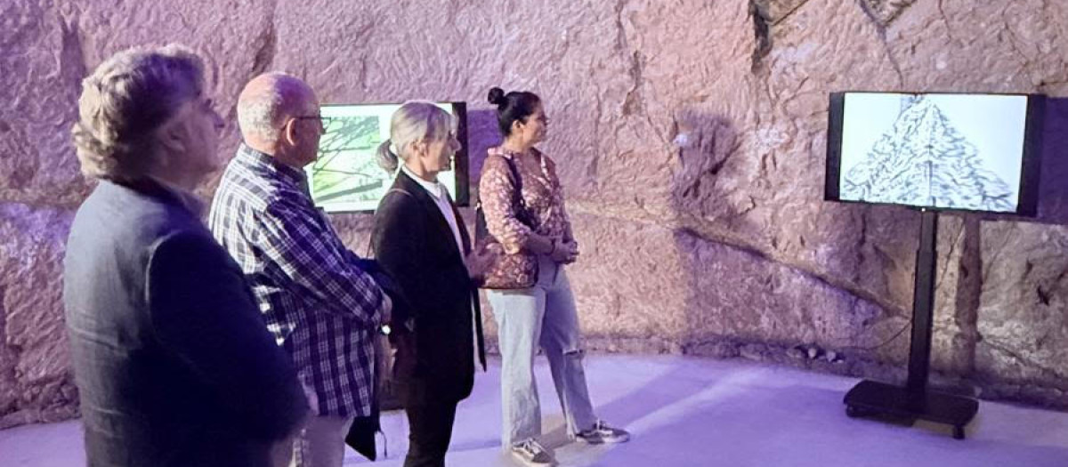Presentación de la nueva exposición "Senderos del arte"