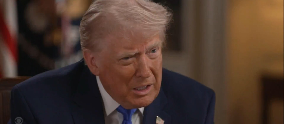 Trump se enzarza con una periodista por leer un fragmento del manifiesto de su atacante: «Sois gente horrible»