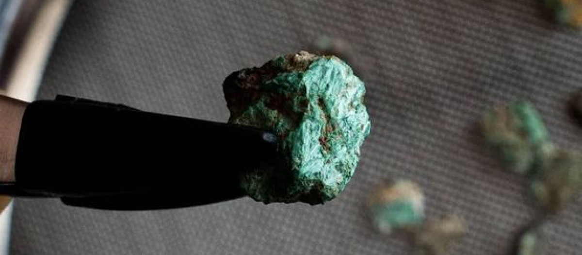 Piedras encontradas en la cueva
