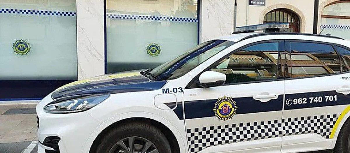 Imagen de archivo de un coche de Policía de La Eliana, Valencia