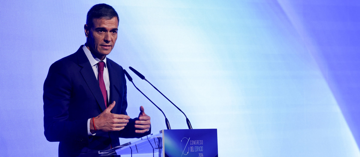 El presidente del Gobierno, Pedro Sánchez, clausura el Congreso del Espacio 2026