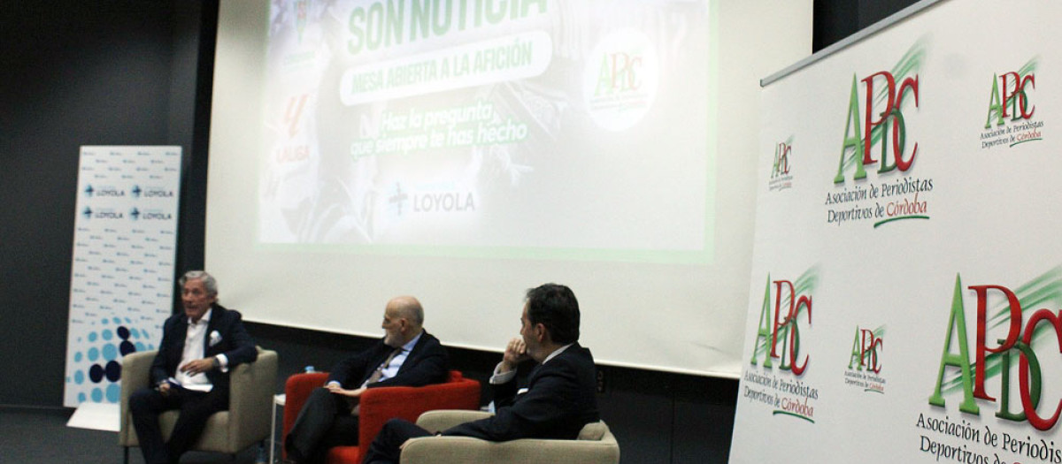 Un momento del coloquio en Loyola entre Javier Tebas y Fernández Monterrubio