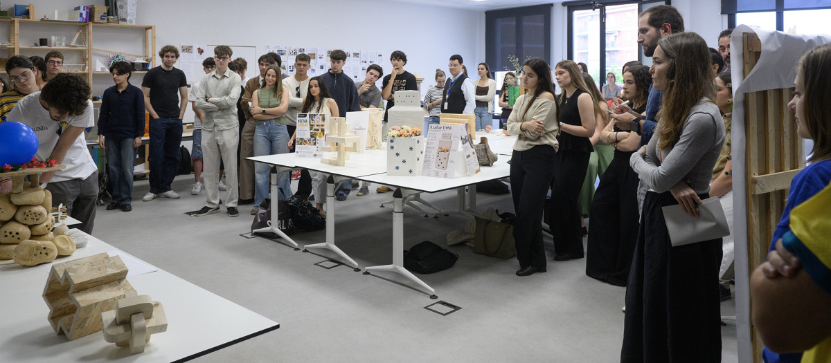 Presentación de los proyectos de los estudiantes del CEU para las abejas solitarias