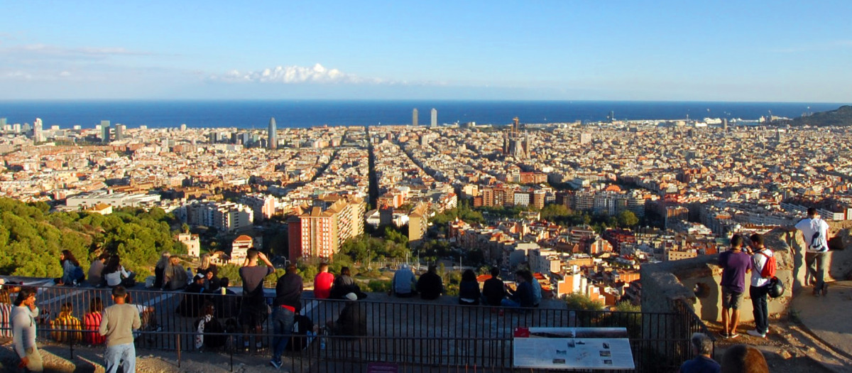 Baterías antiaéreas del Turó de la Rovira
