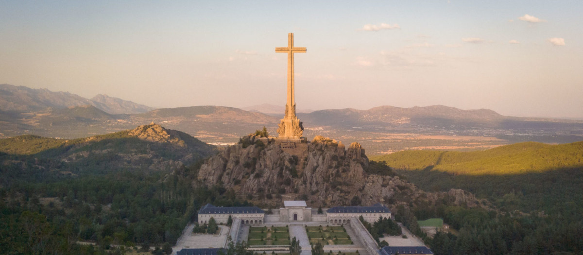 Imagen de la Escolanía de la Santa Cruz en el Valle de los Caídos, donde se desarrollará el campamento de verano