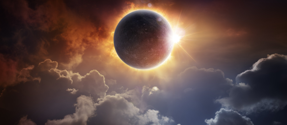 Eclipse solar total