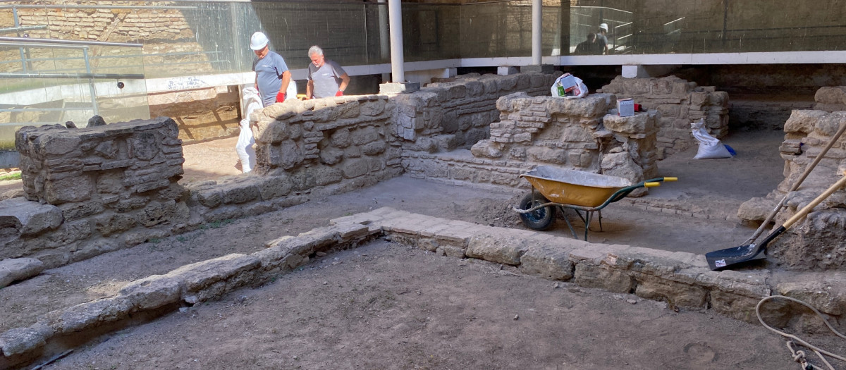 Trabajos en el futuro centro de visitantes de la Sinagoga de Córdoba