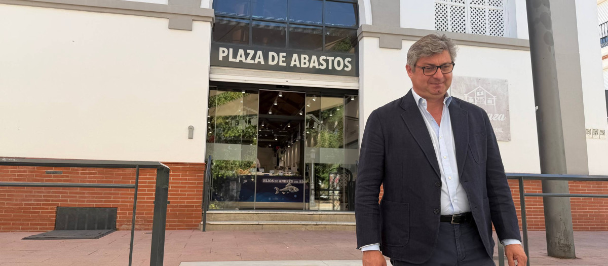 Adjudicada la instalación de paneles solares fotovoltaicos en la cubierta del Mercado de Abastos