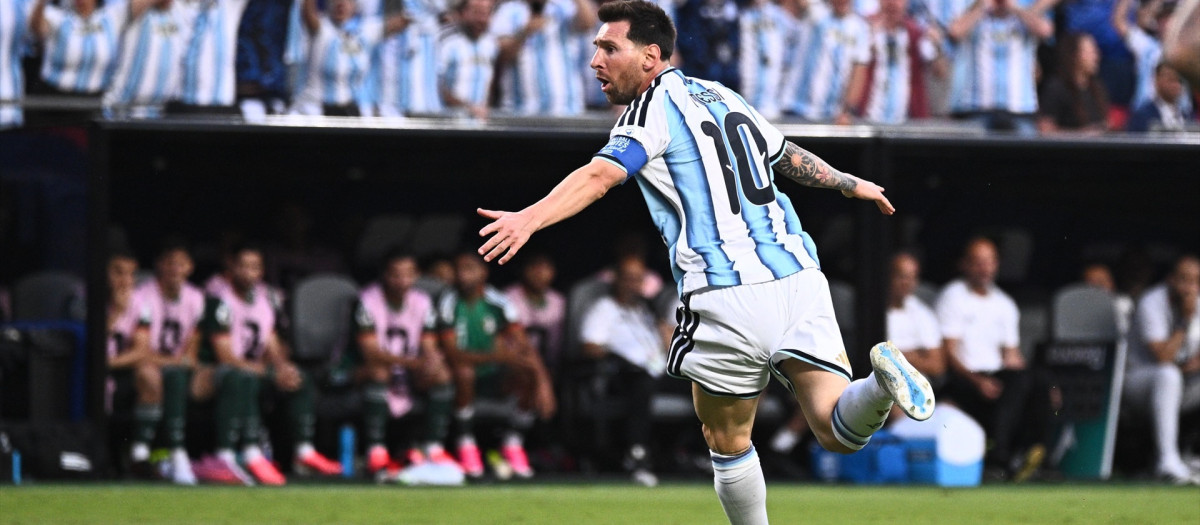 Leo Messi celebra su primer gol en el Mundial 2026