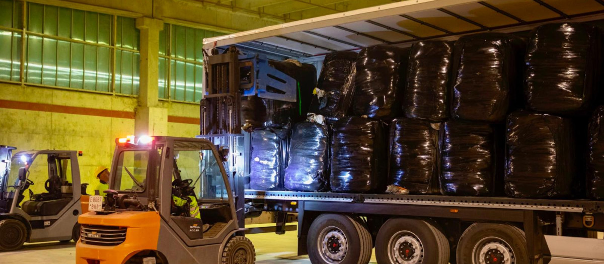 Primer cargamento de basura trasladado de Ibiza a Mallorca