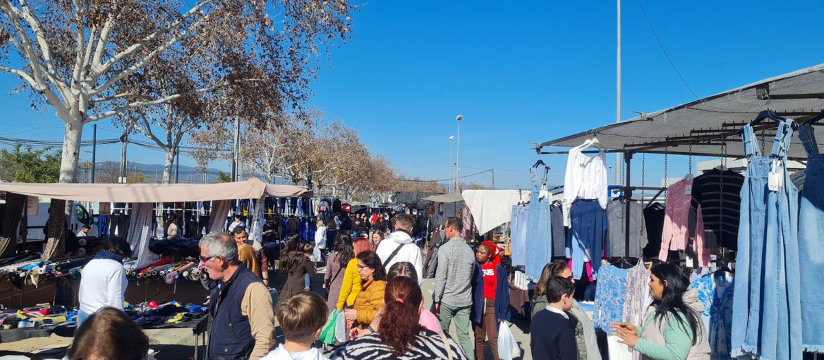 Mercadillo de El Arenal en una imagen de archivo