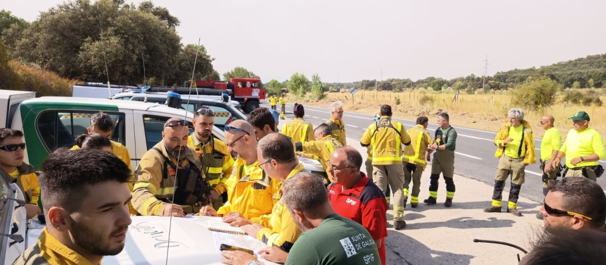 Equipos gallegos movilizados a los incendios forestales de Ávila (Castilla y León).

XUNTA DE GALICIA / Europa Press
26/7/2026
